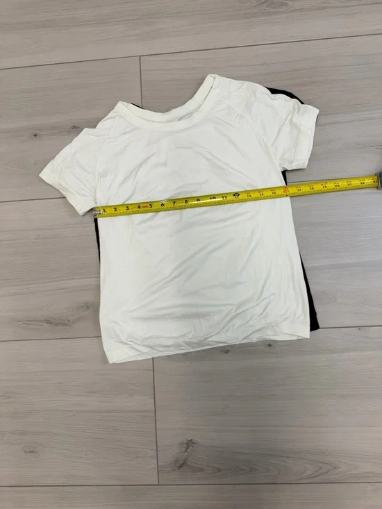 Lululemon + Basic Athletic 3 Pack BUNDLE Short Sleeve Running Shirts Sz M/L - Picture 9 of 10